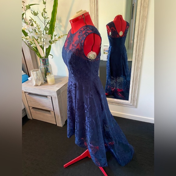 Pilgrim - Size 12 Stunning Navy Blue high low lace gown Also selling size 8 NWT - Picture 8 of 11